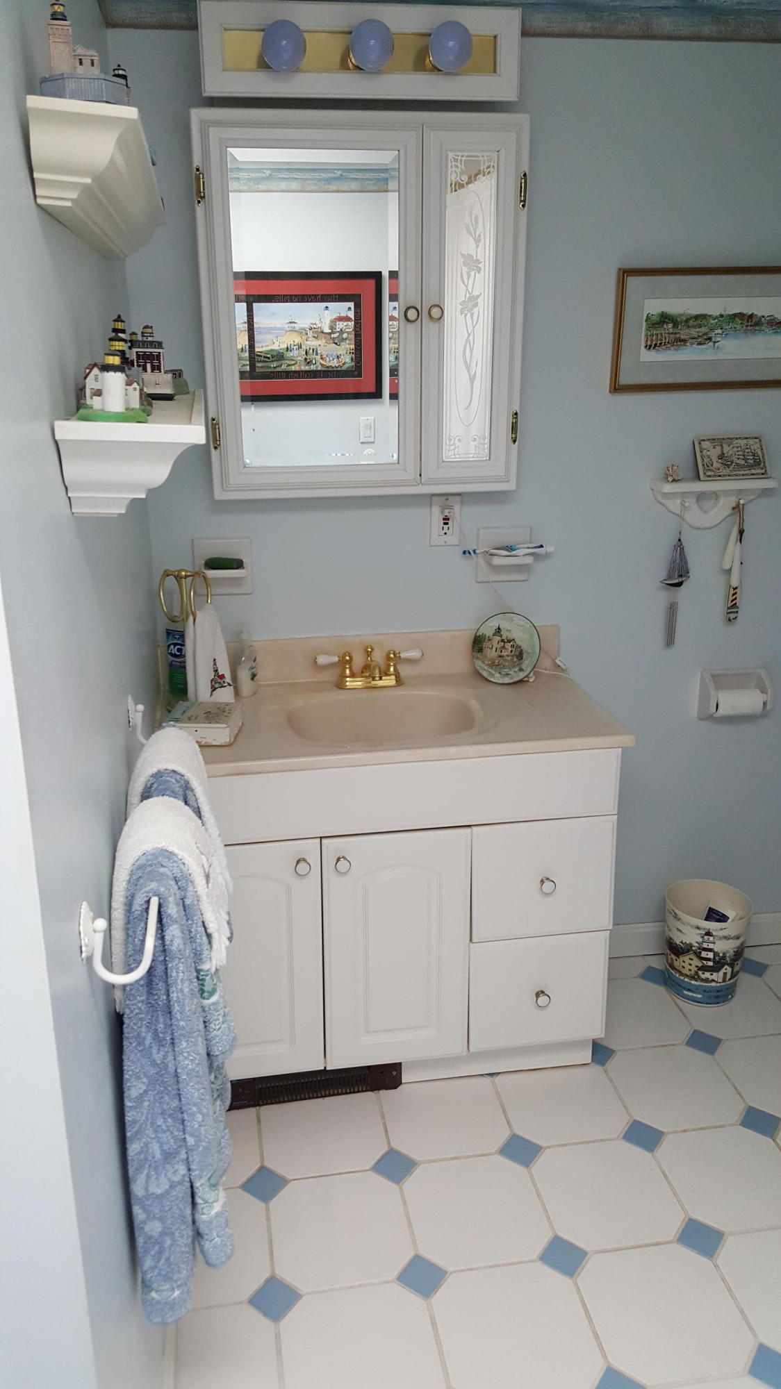 4 Tradewind Drive Mashpee, MA 02649 - Photo 12 of 14 20170912_130009