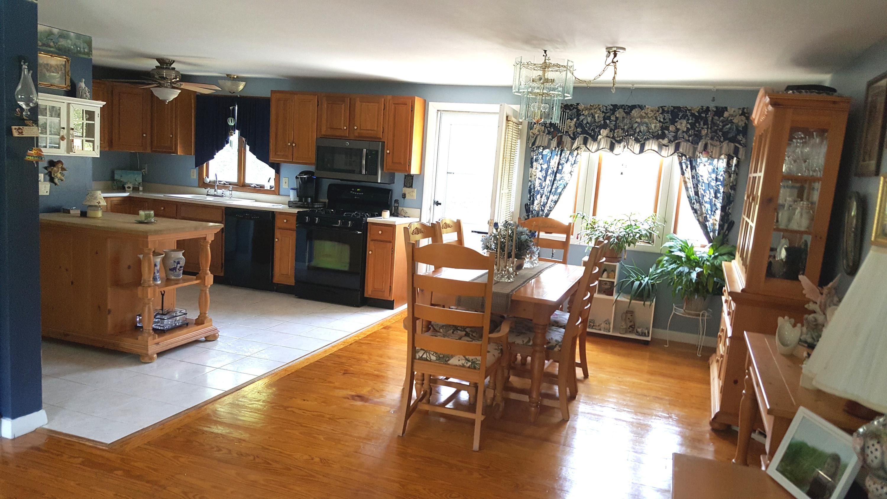 4 Tradewind Drive Mashpee, MA 02649 - Photo 3 of 14 20170912_125822 - Edited