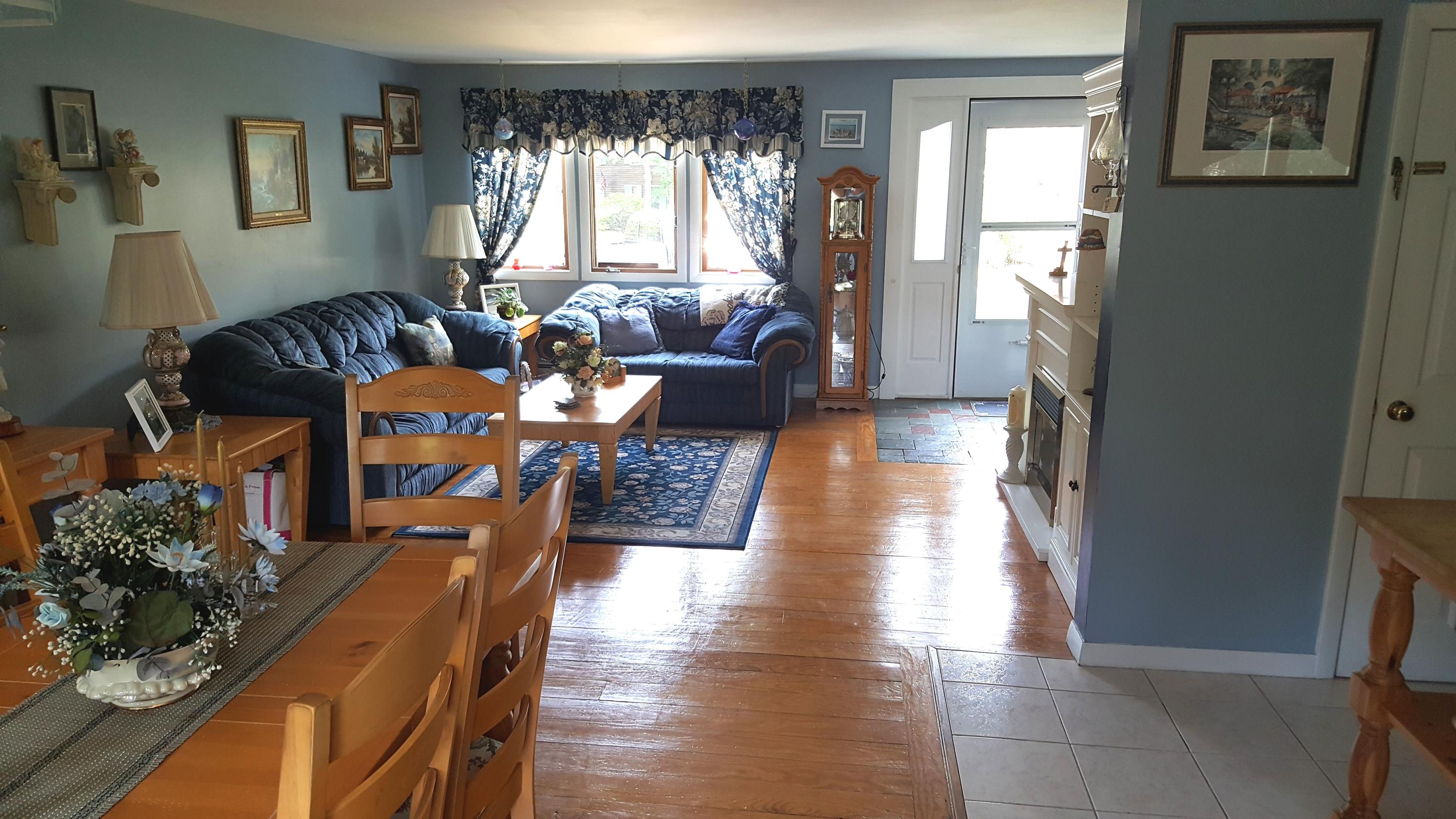 4 Tradewind Drive Mashpee, MA 02649 - Photo 4 of 14 20170912_125558 - Edited