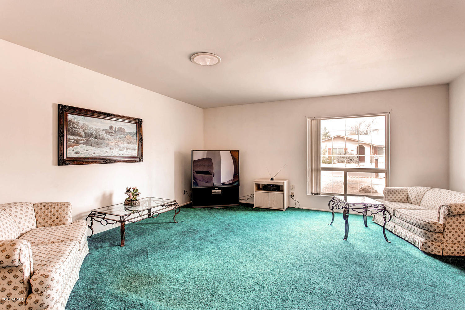 3653 West Shangri-la Road Phoenix, AZ 85029 - Photo 5 of 21 3653 W Shangri LA Rd Phoenix-large-005-2