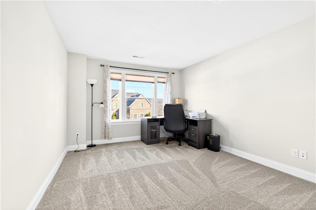 1444 Main Street Pittsburgh, PA 15241 - Photo 29 of 50 a view of a livingroom with lounge chair