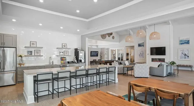 $1,421 | 115 Beaumont Oaks Drive, Unit B1, Wilmington, NC 28411