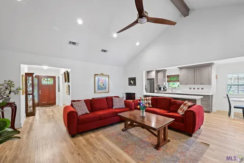 $425,000 | 9979 Hackberry Drive, Baton Rouge, LA 70809