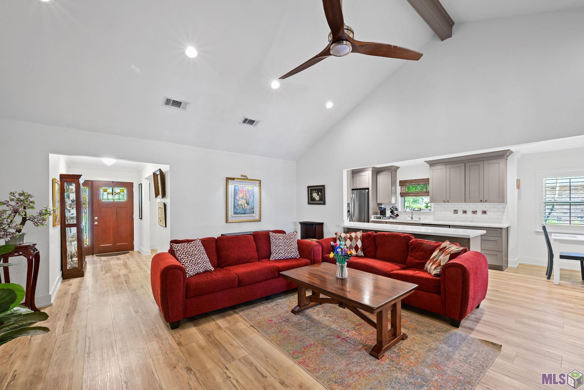 9979 Hackberry Drive Baton Rouge, LA 70809 - Photo 7 of 27
