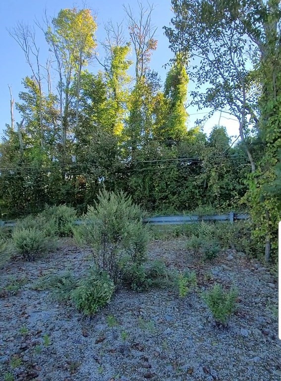 5 Dresser Hill Road Dudley, MA 01571 - Photo 6 of 13 Gallery Image 6