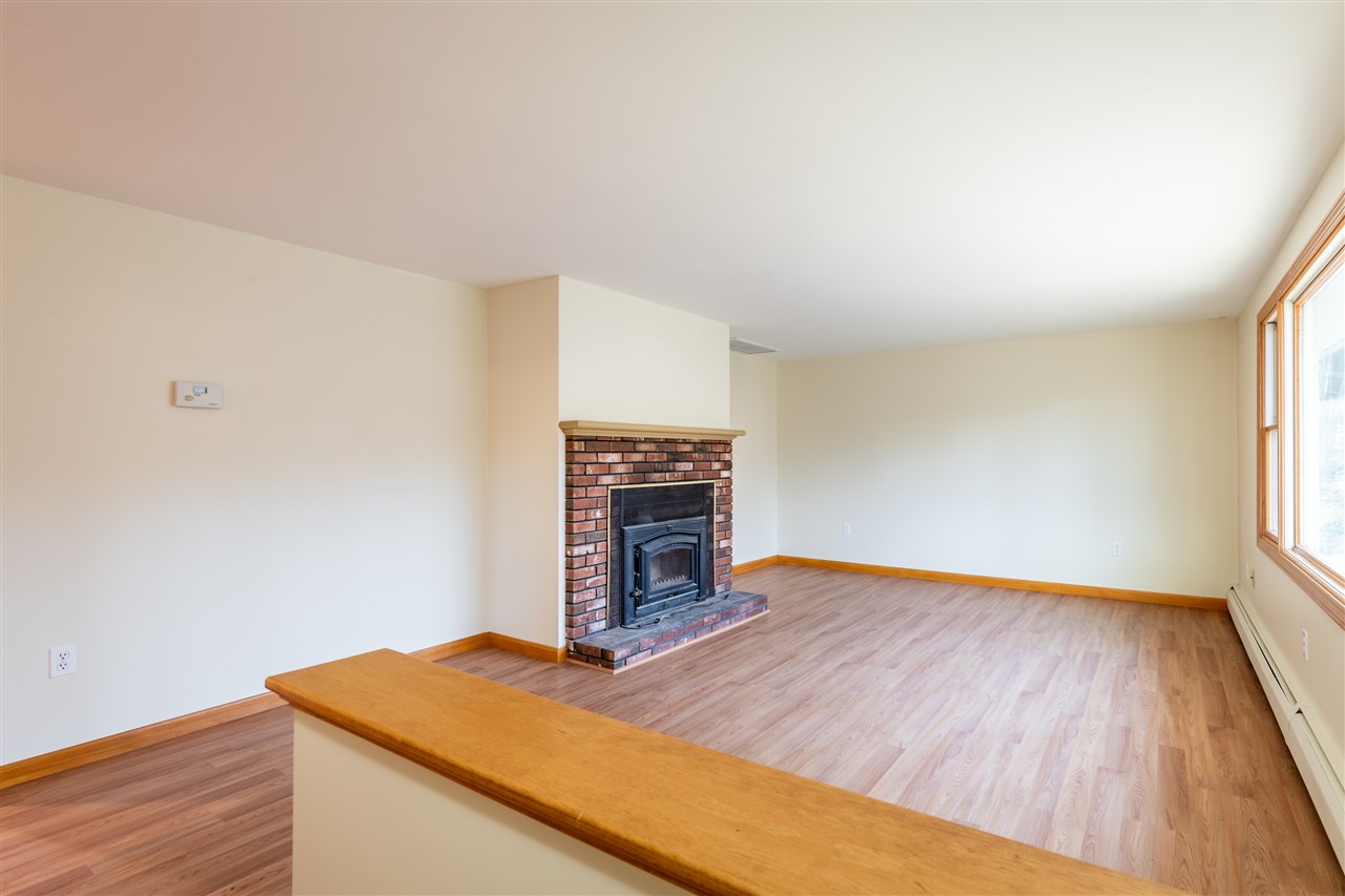 65 Roby Road Goffstown, NH 03045 - Photo 6 of 26