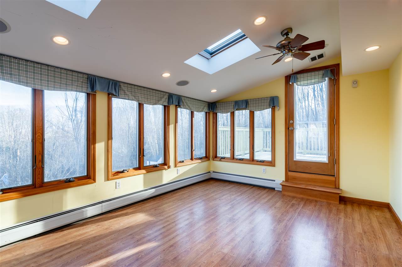 65 Roby Road Goffstown, NH 03045 - Photo 7 of 26
