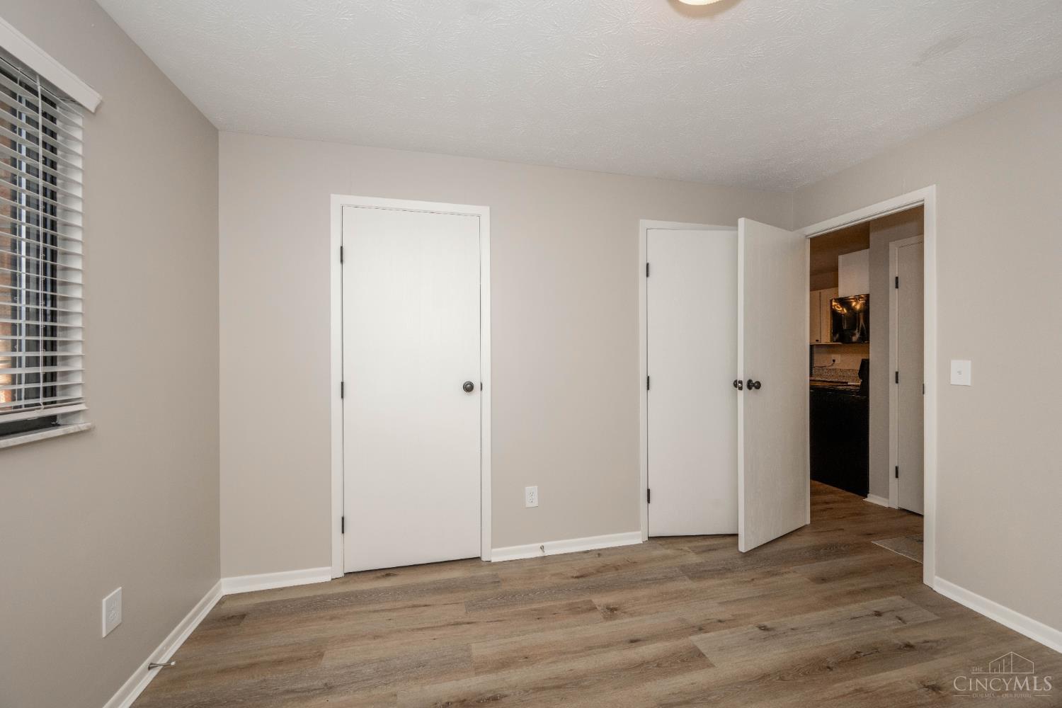518 Riddle Road, Unit 7 Cincinnati, OH 45220 - Photo 19 of 43 Gallery Image 19
