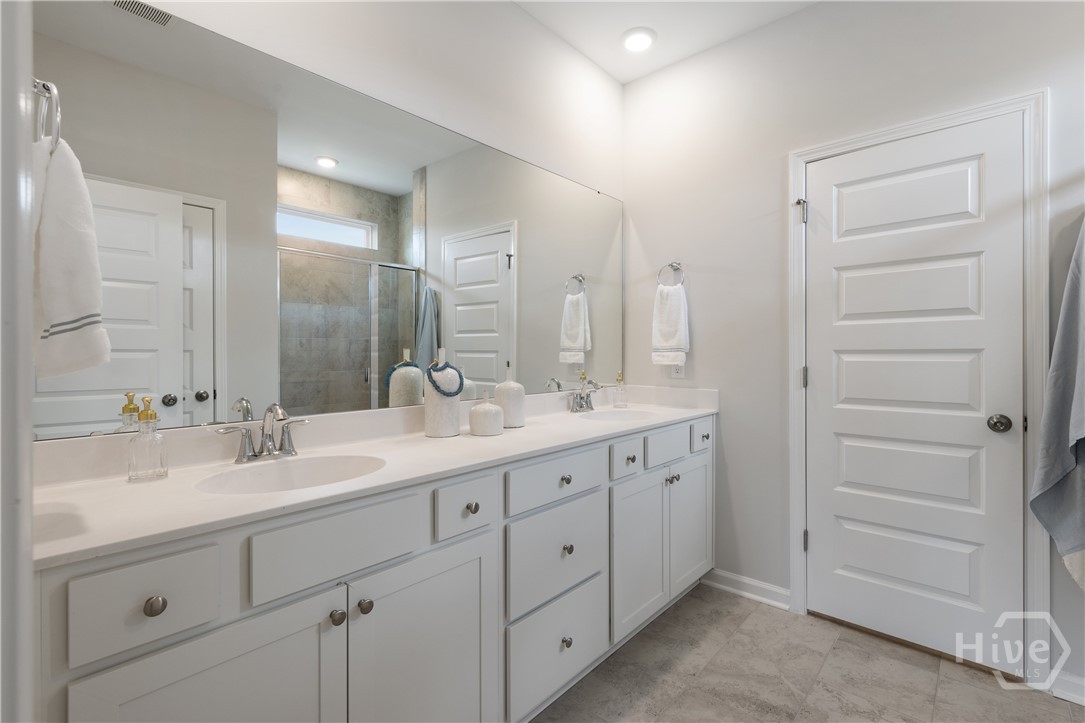 747 Blue Moon Crossing Pooler, GA 31322 - Photo 9 of 38 *Model home photography is for reference purposes only. Does not depict actual home.