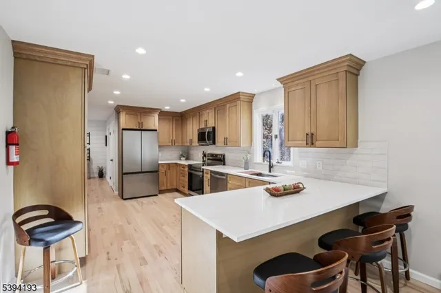 $588,880 | 24 Arapaho Trail, Sparta, NJ 07871