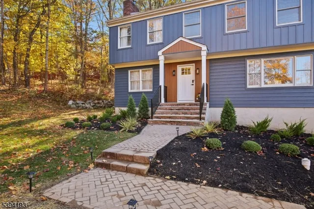 $588,880 | 24 Arapaho Trail, Sparta, NJ 07871