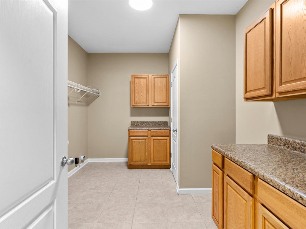 102 Commonwealth Court Enterprise, AL 36330 - Photo 17 of 46