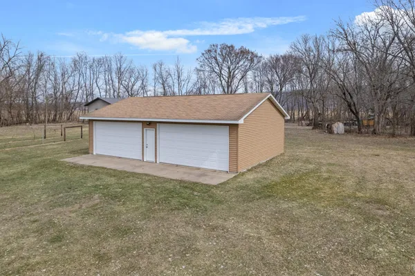 $499,900 | 1149 South River Road, Cochrane, WI 54622