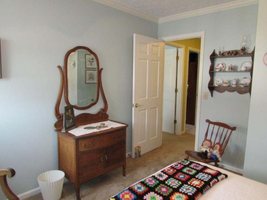 730 Linmuth Drive West Springfield, OH 45503 - Photo 36 of 58