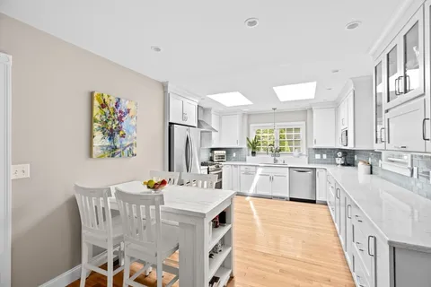 $899,000 | 5 Alexander Place, Unit 5, Scituate, MA 02066