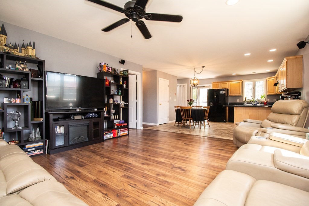 2009 East Street Three Rivers, MA 01080 - Photo 13 of 30