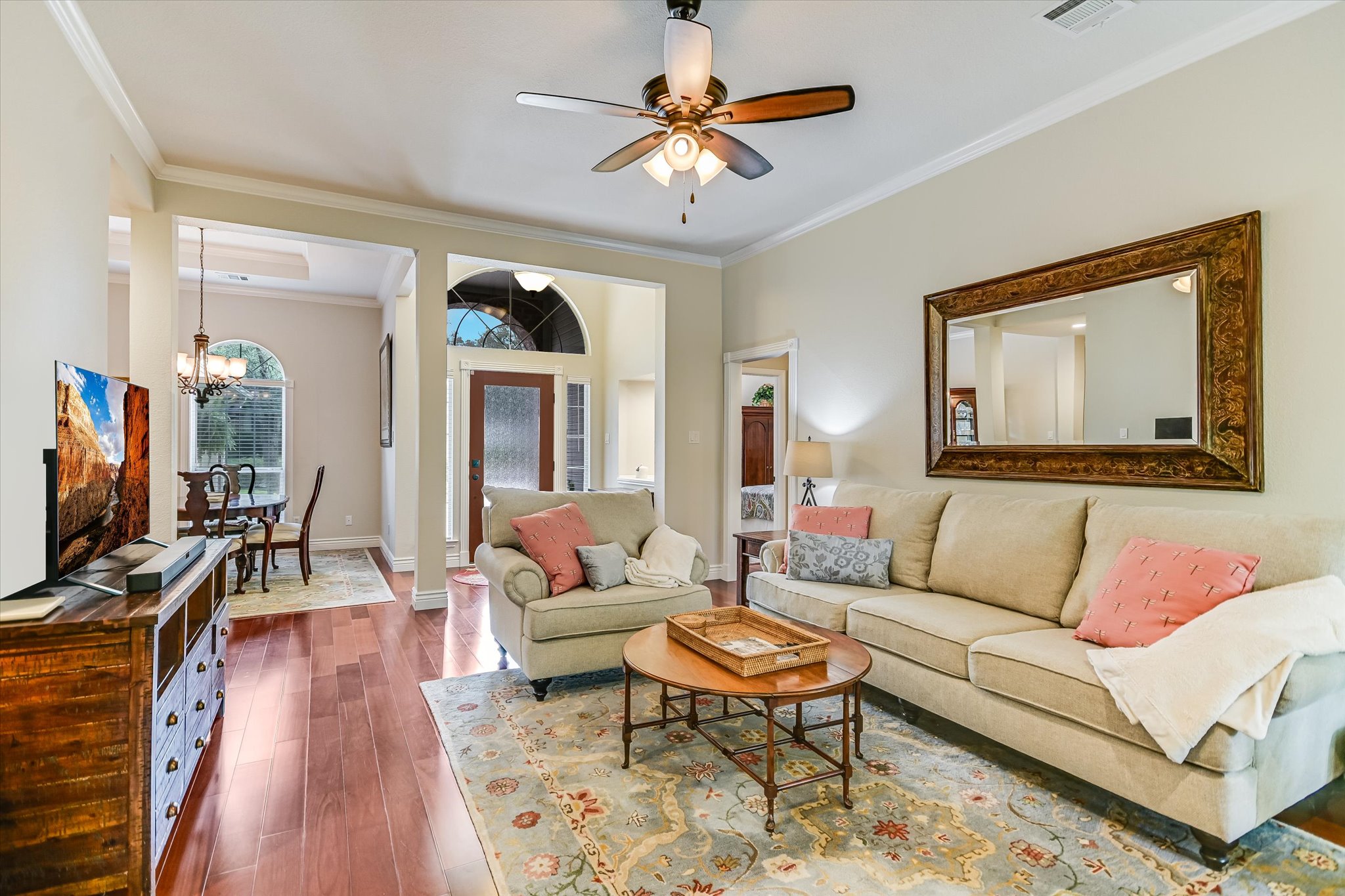 9225 Edwardson Lane Austin, TX 78749 - Photo 6 of 21