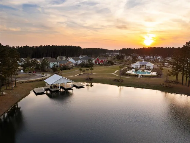 $462,990 | 360 Calm Water Way, Summerville, SC 29486