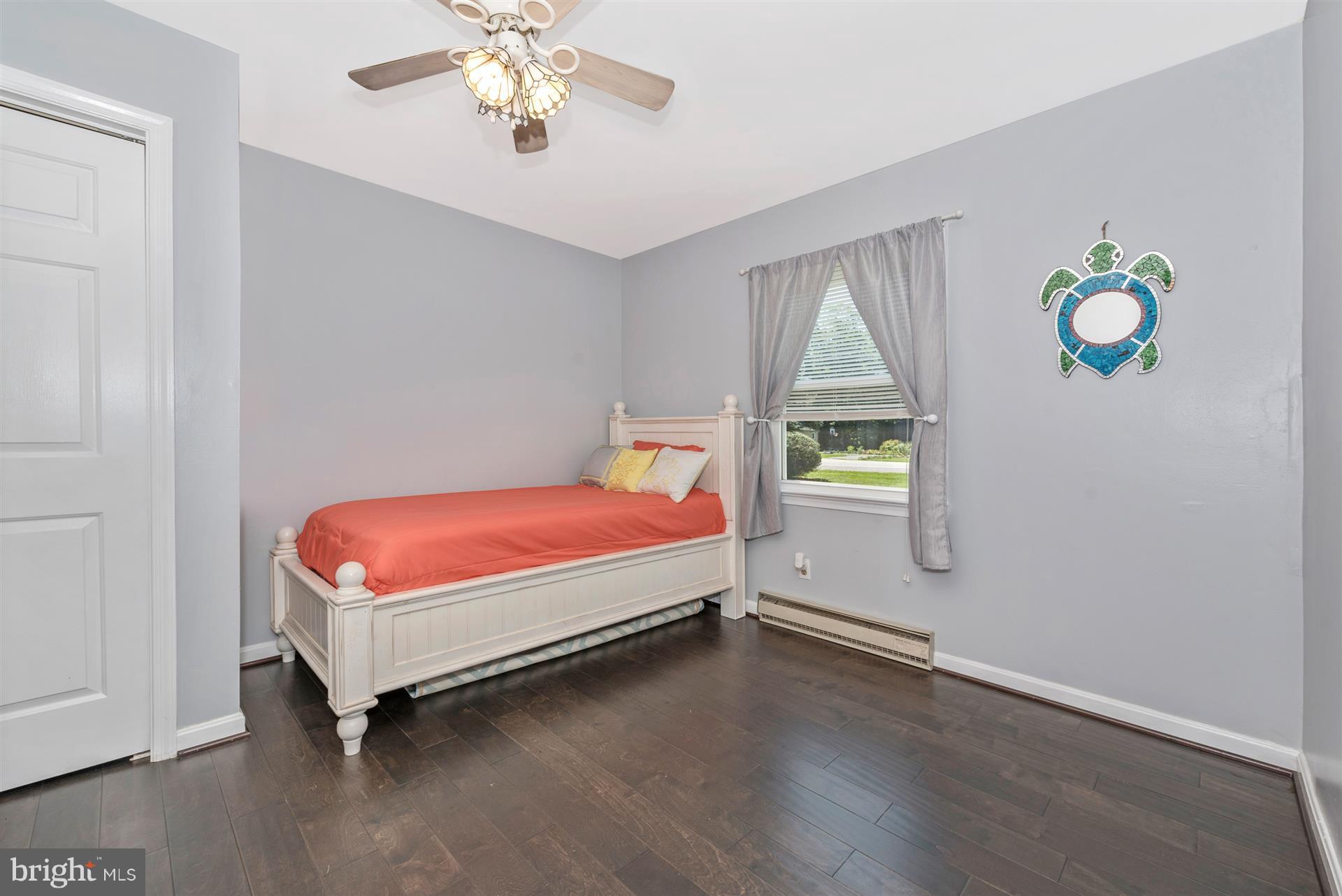 13432 Old Annapolis Road Mount Airy, MD 21771 - Photo 16 of 30 3rd Bedroom