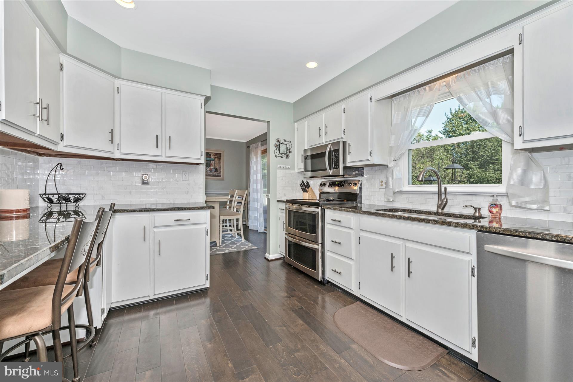 13432 Old Annapolis Road Mount Airy, MD 21771 - Photo 8 of 30 Beautifully Updated Kitchen