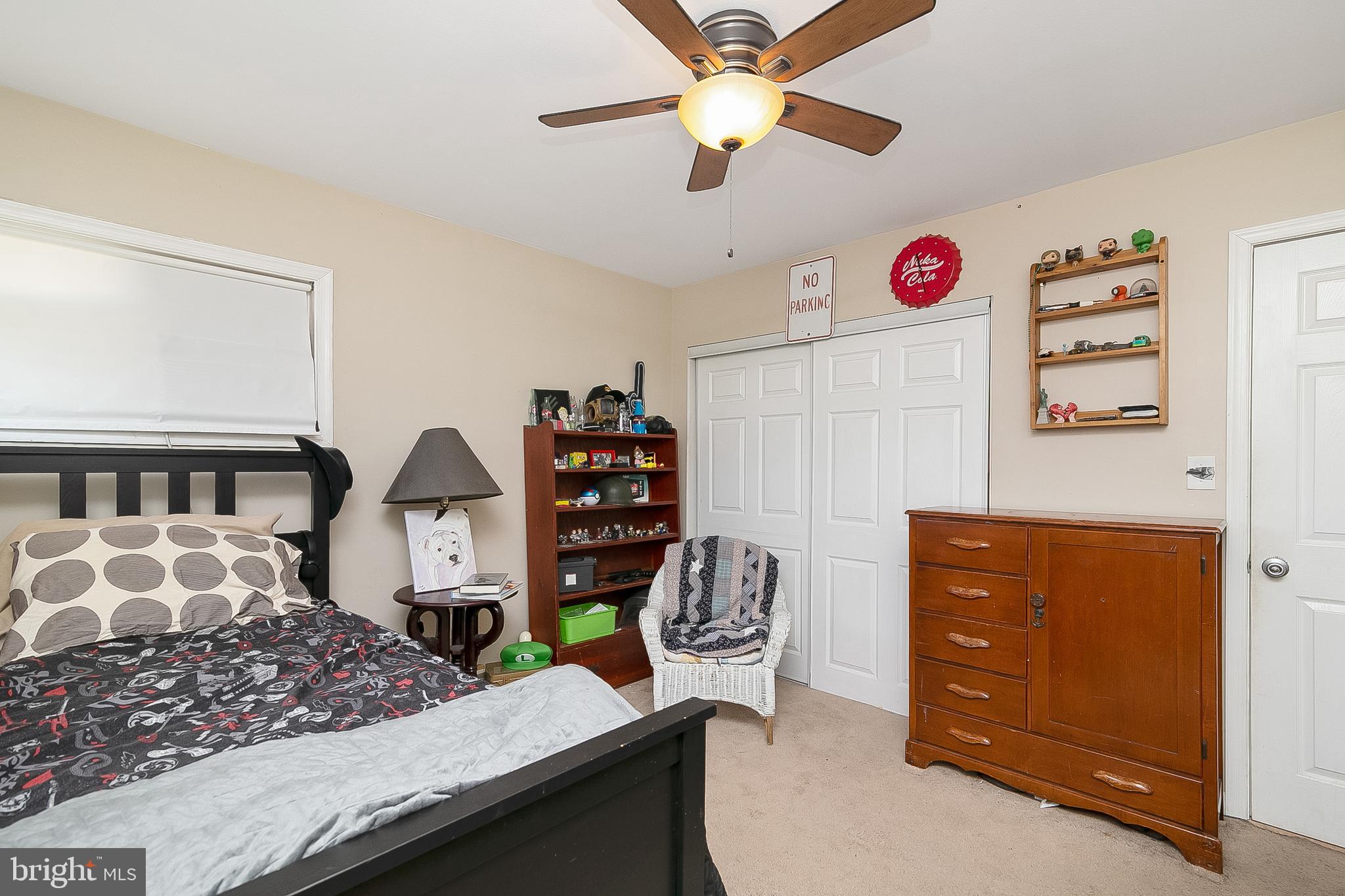 6 Ice Pond Road Levittown, PA 19057 - Photo 18 of 34 Gallery Image 18