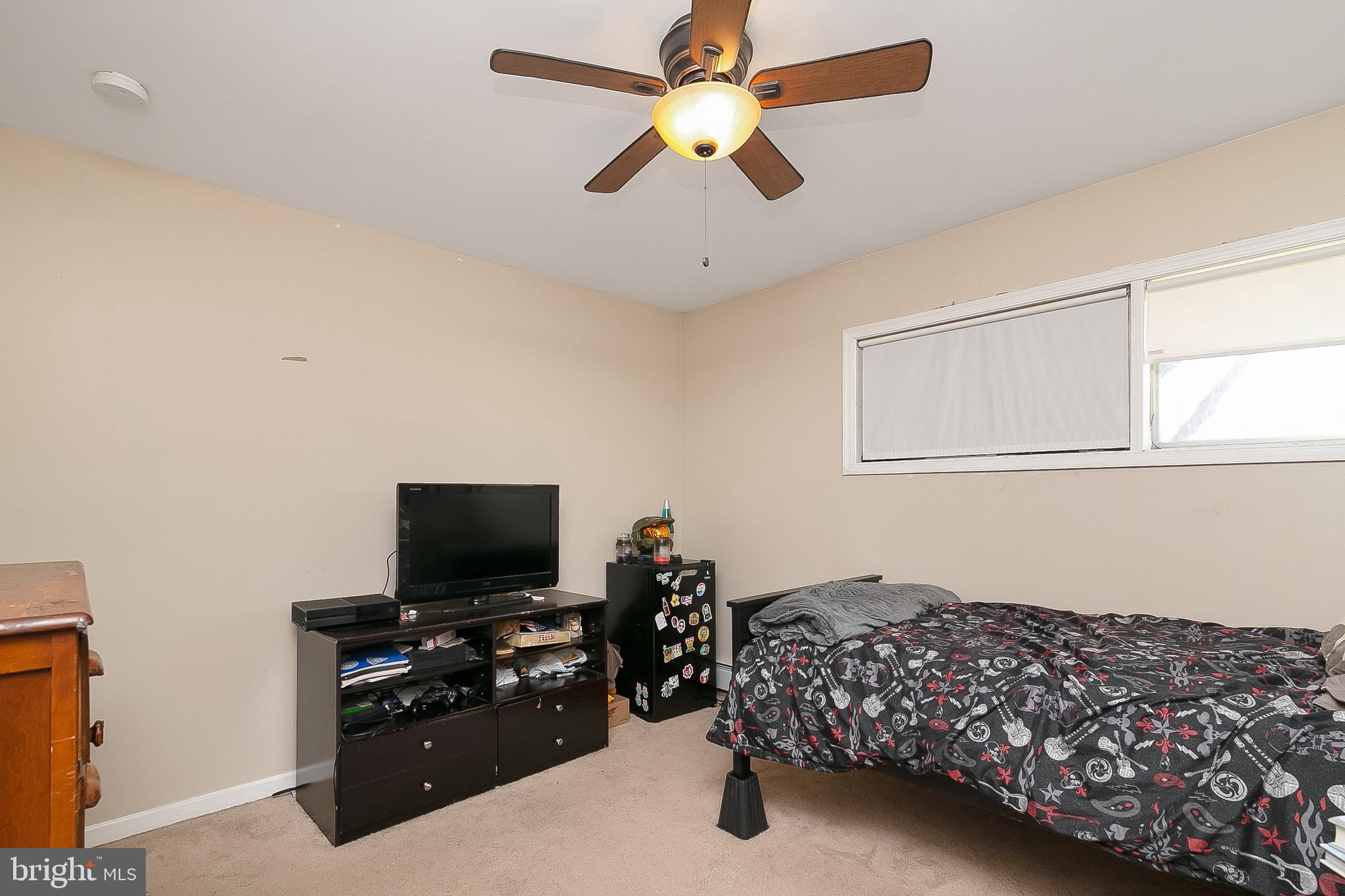 6 Ice Pond Road Levittown, PA 19057 - Photo 19 of 34 Gallery Image 19