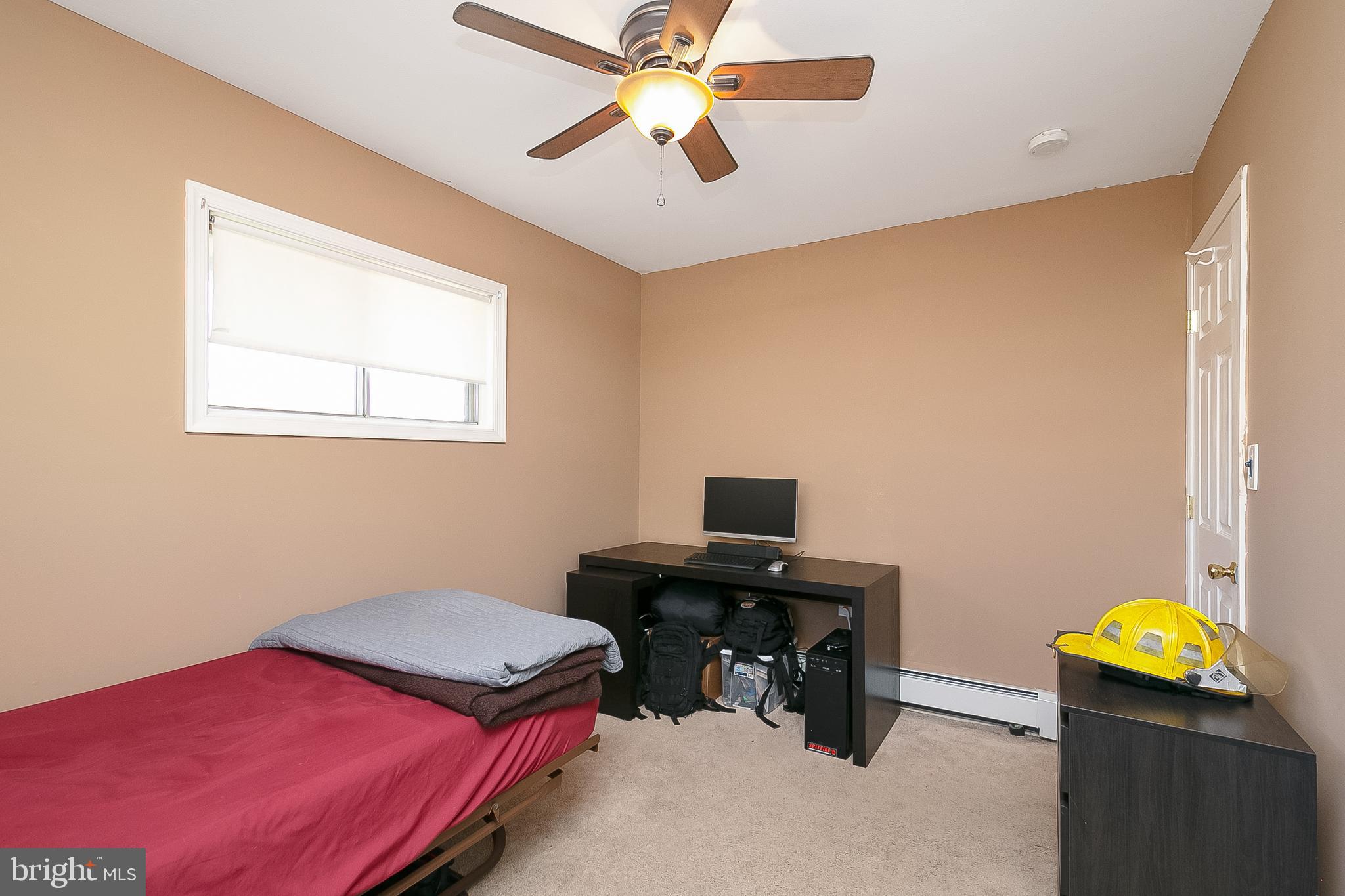 6 Ice Pond Road Levittown, PA 19057 - Photo 21 of 34 Gallery Image 21