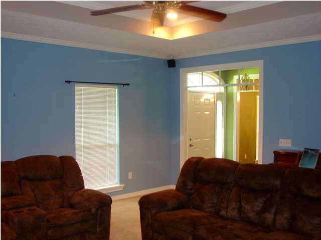 279 Parks Road Raymond, MS 39154 - Photo 13 of 33 Living room to Formal Entry