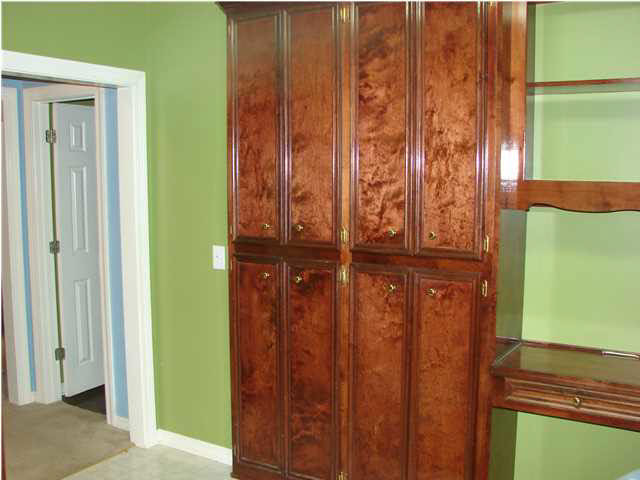 279 Parks Road Raymond, MS 39154 - Photo 18 of 33 Pantry