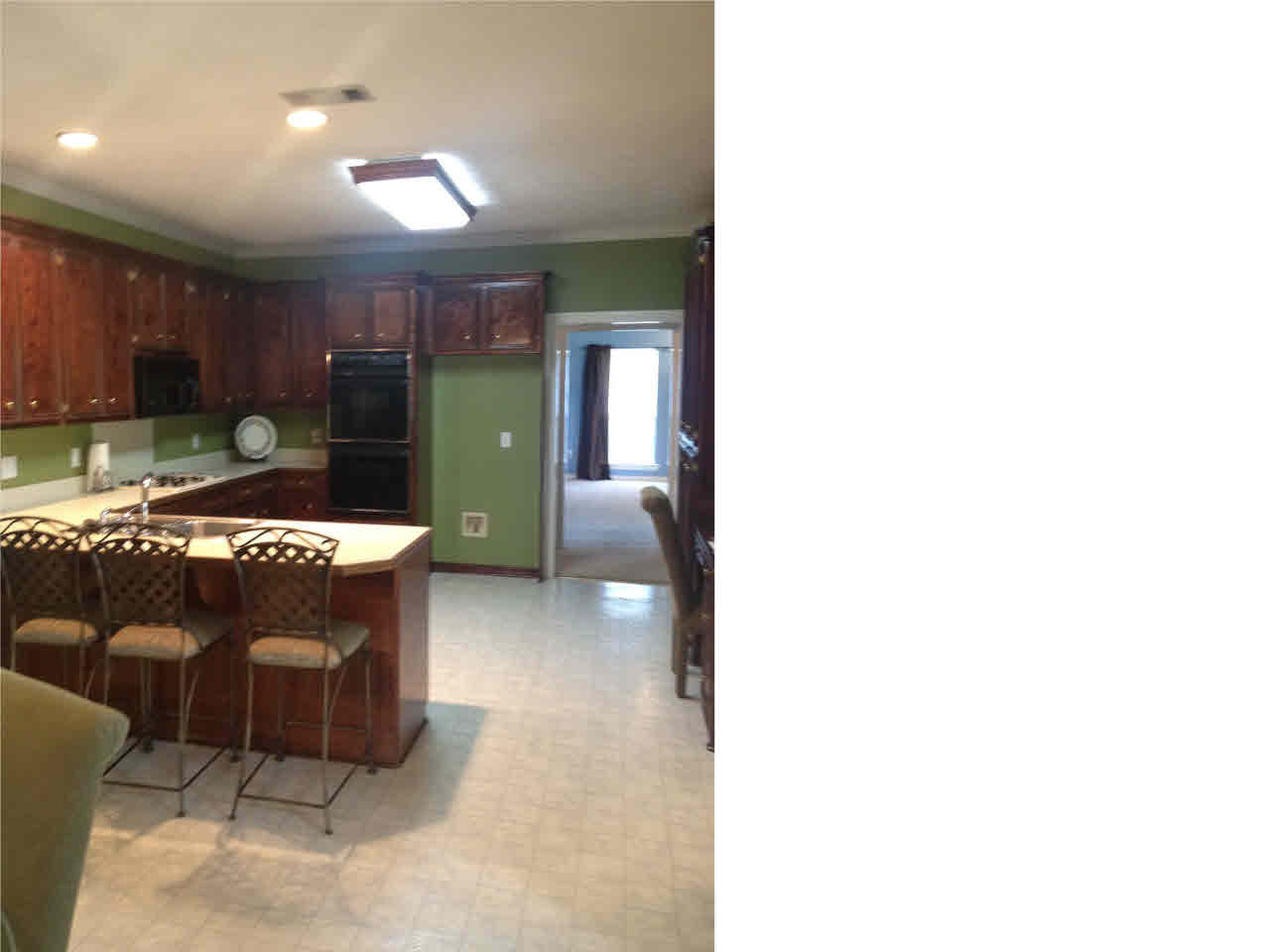 279 Parks Road Raymond, MS 39154 - Photo 20 of 33 View 2 of Kitchen