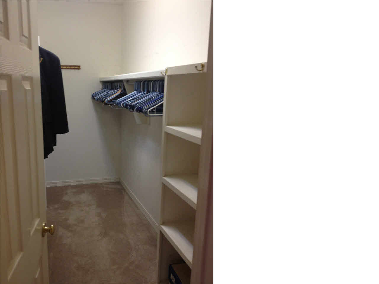 279 Parks Road Raymond, MS 39154 - Photo 27 of 33 Huge Walk-In Closet
