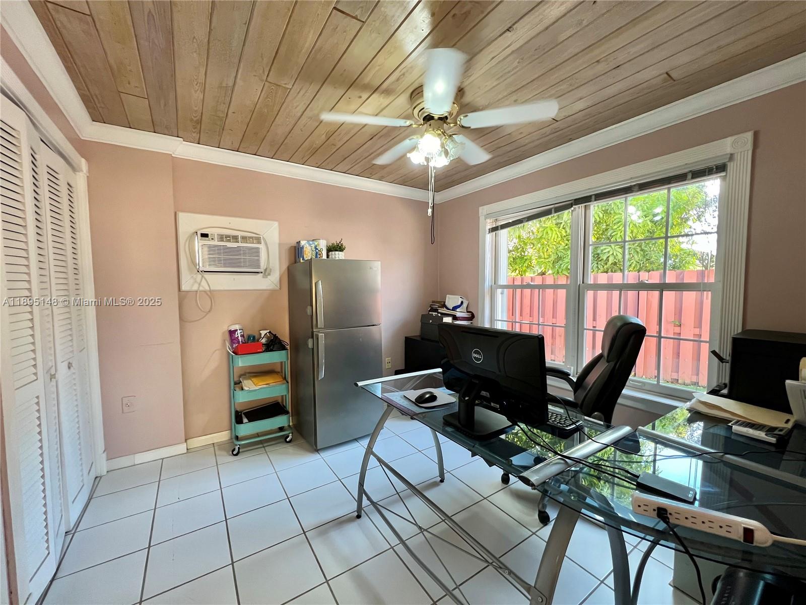 14352 Southwest 90th Street Miami, FL 33186 - Photo 16 of 25 Extra room flex 1