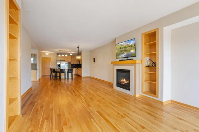 $599,000 | 150 Front Street, Unit 323, Prescott, WI 54021