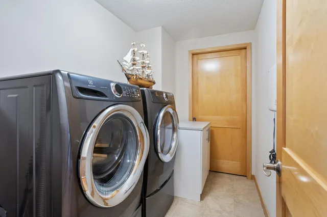 $599,000 | 150 Front Street, Unit 323, Prescott, WI 54021