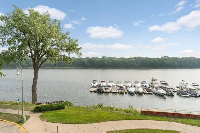 $599,000 | 150 Front Street, Unit 323, Prescott, WI 54021