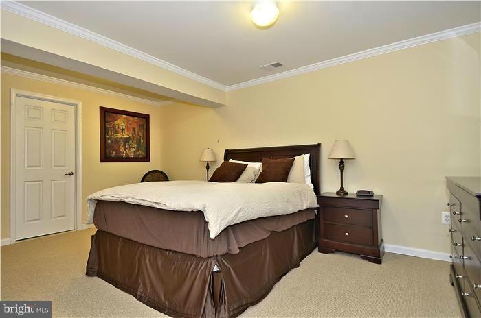 9083 Furey Road Lorton, VA 22079 - Photo 16 of 29 Interior (General)