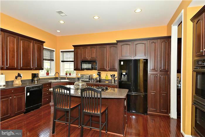9083 Furey Road Lorton, VA 22079 - Photo 5 of 29 Interior (General)