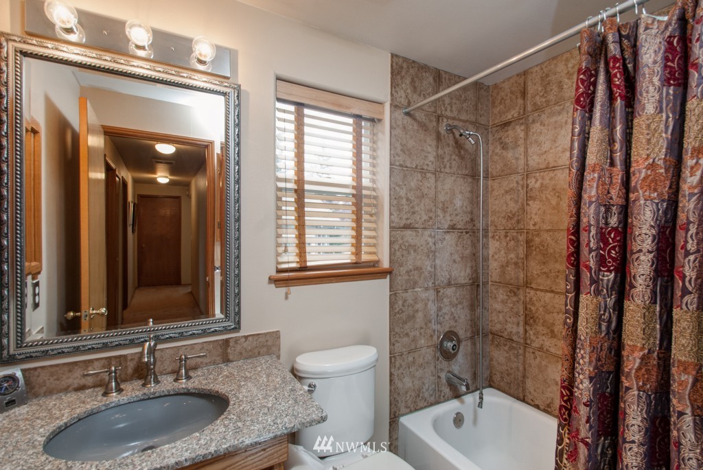 1012 Kelley Ridge Court Bellingham, WA 98229 - Photo 12 of 17 Gallery Image 12