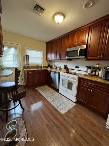 $2,100 | 515 Jamaica Boulevard, Toms River, NJ 08757