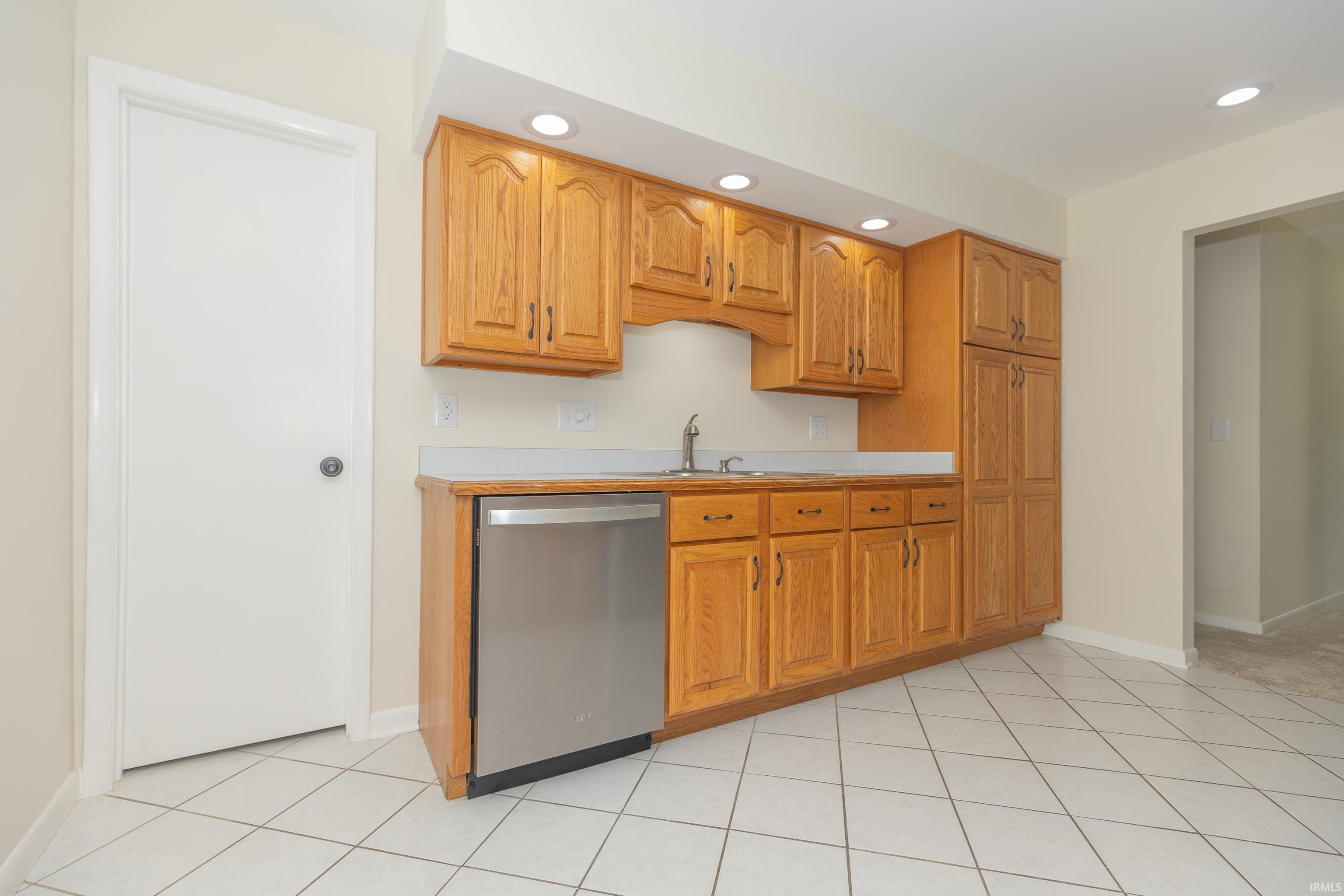 5608 Winston Road Evansville, IN 47710 - Photo 7 of 27