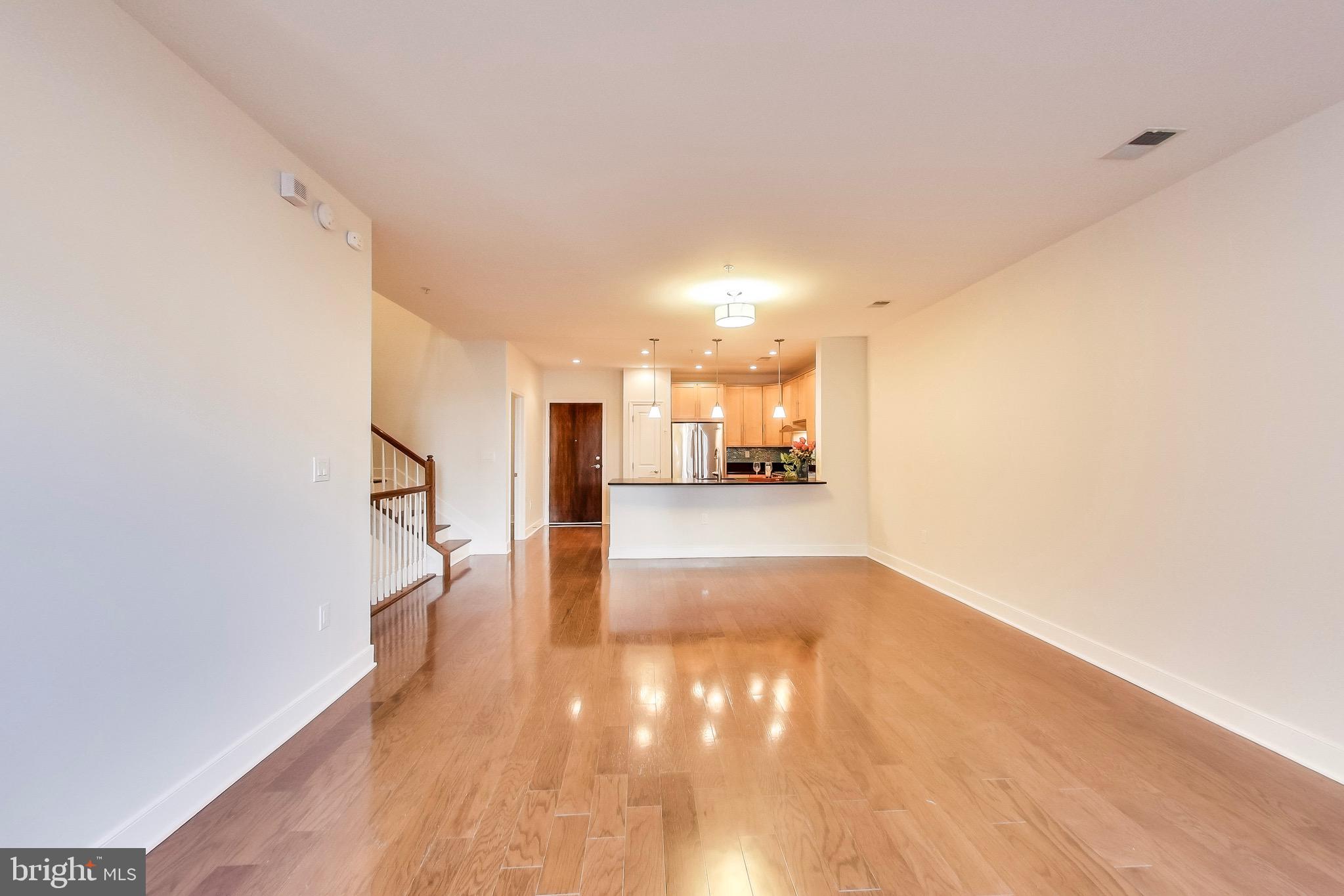 1418 North Rhodes Street, Unit B120 Arlington, VA 22209 - Photo 11 of 23