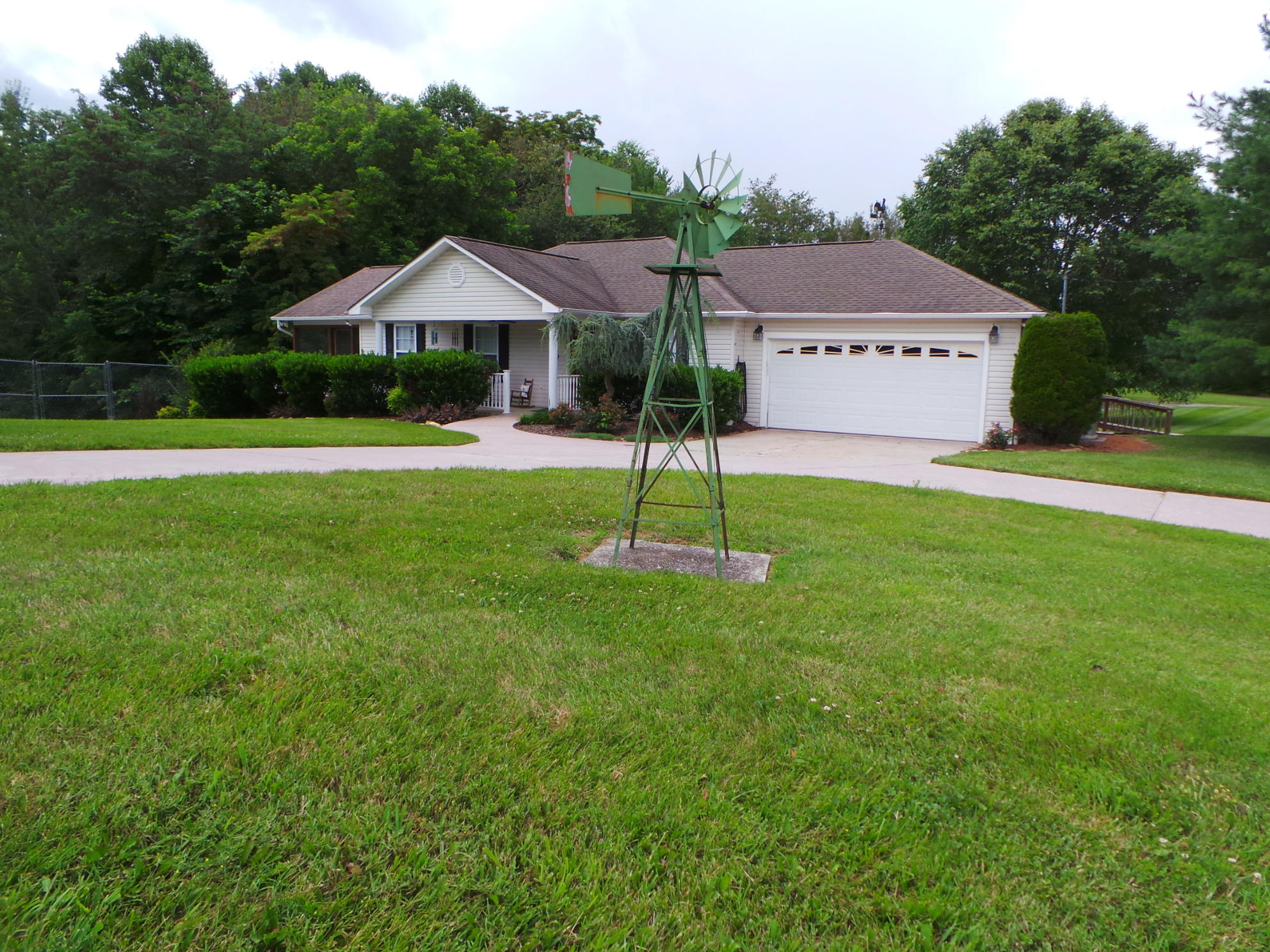 169 Laurel View Road Jonesborough, TN 37659 - Photo 145 of 159 BIG FRONT YARD TOO
