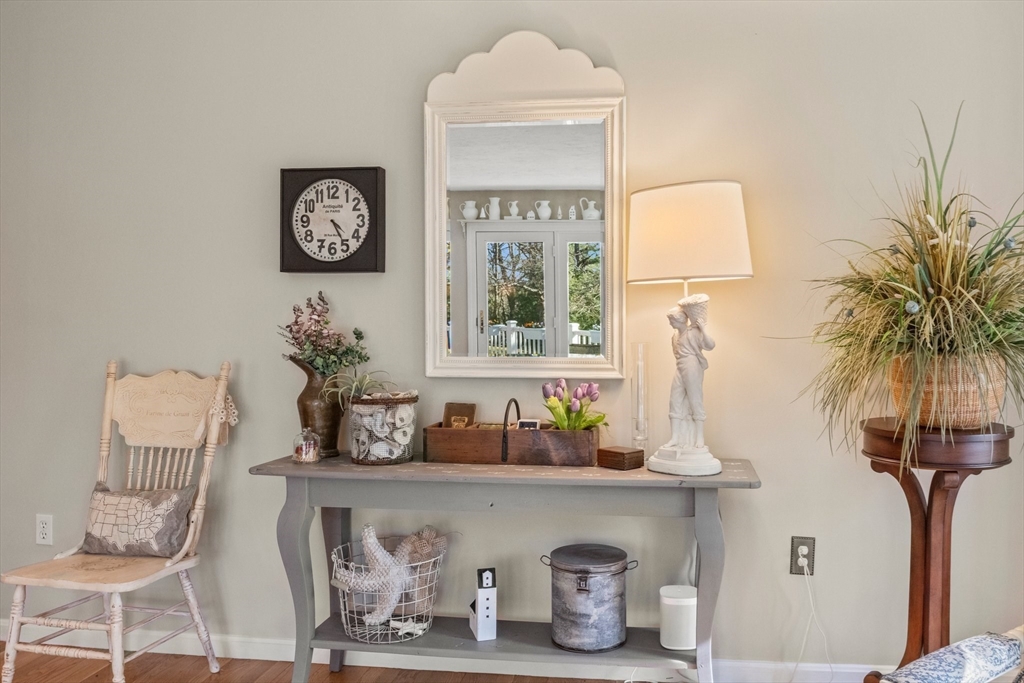 6 Aspen Road, Unit 6 Bourne, MA 02532 - Photo 5 of 35