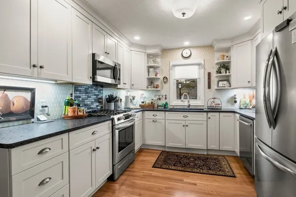 $649,000 | 6 Aspen Road, Unit 6, Bourne, MA 02532