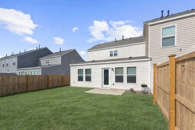 $307,500 | 517 Golden Embers Way, Summerville, SC 29486