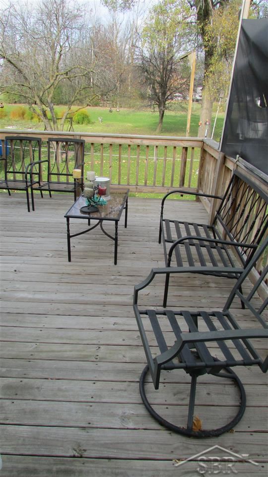 418 Schust Road Saginaw, MI 48604 - Photo 22 of 25 31219648-21.JPG
