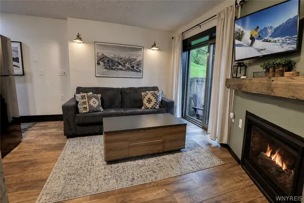 $229,900 | E104 Snowpine Village, Ellicottville, NY 14731
