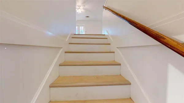 $2,900 | 347 Forest Lake Drive, Seabrook, TX 77586