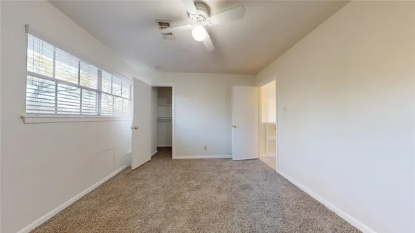 $2,900 | 347 Forest Lake Drive, Seabrook, TX 77586