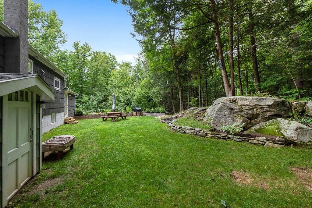 93 Dudley Road Templeton, MA 01468 - Photo 23 of 35